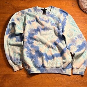 Forever 21 Blue Swirl Tie Dye Sweater